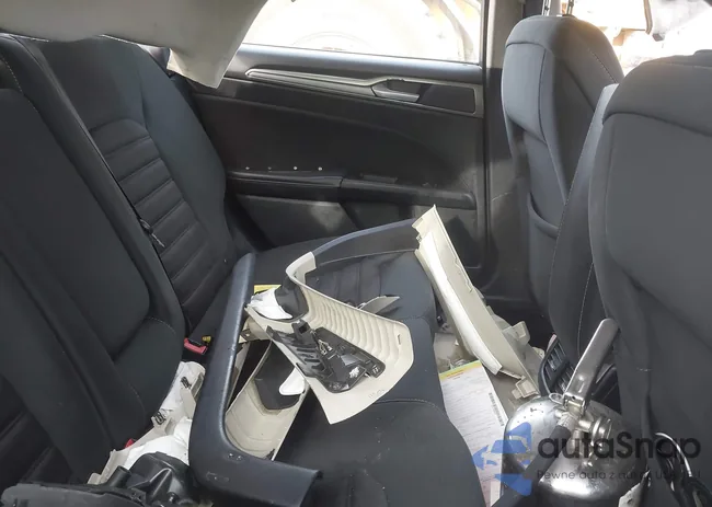 3FA6P0LU6HR346009: 40376094