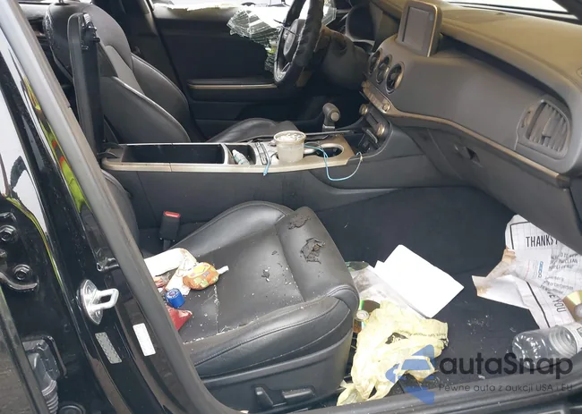 KNAE35LC9J6015737: 40376974