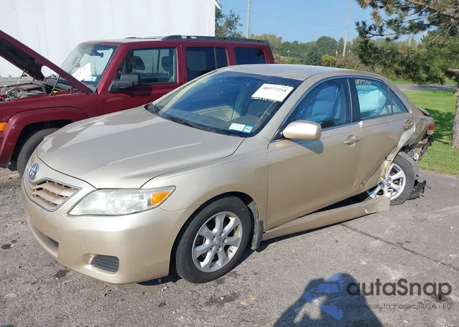 4T4BF3EK6BR111698: 40377254