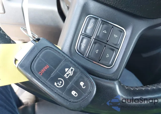 1C6RR7YT4JS204186: 40377581