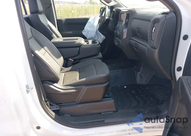 3GCNAAED1NG683348: 40379178