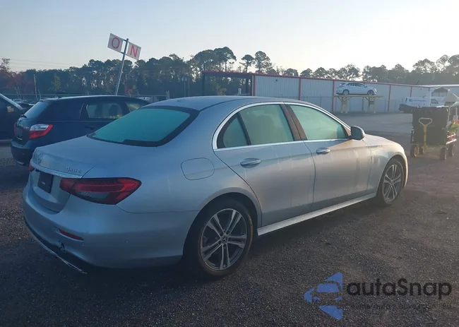 W1KZF8EB7MA933821: 40378562