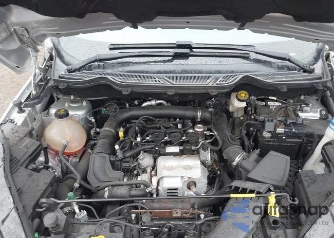 MAJ3S2GE0LC352041: 40380110