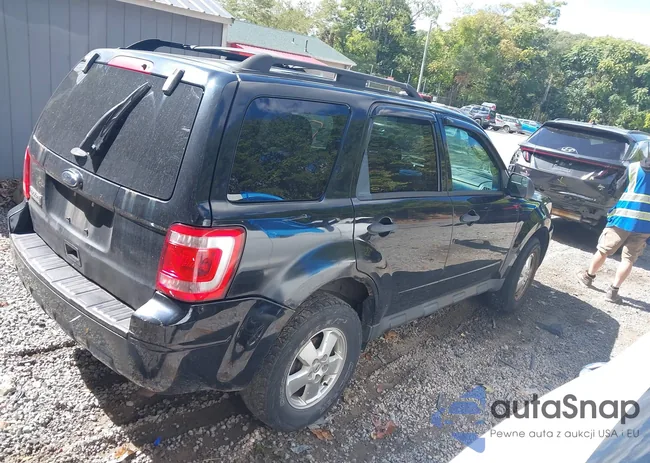 1FMCU9D79CKA89018: 40383162