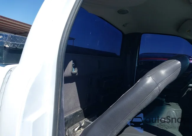 3B7KC26652M279498: 40383237