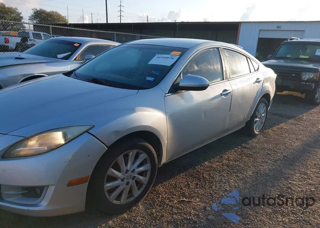 1YVHZ8DH9C5M11003: 40384036