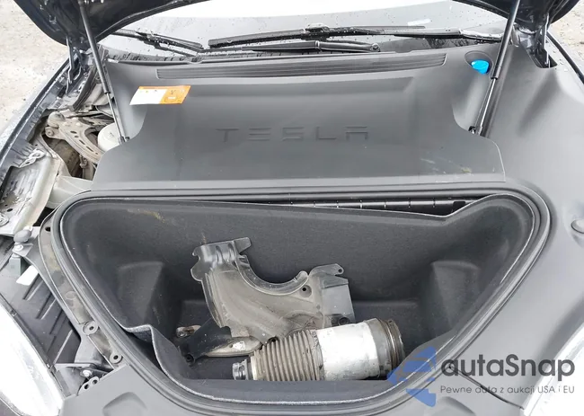 5YJSA1E21HF183797: 40384905