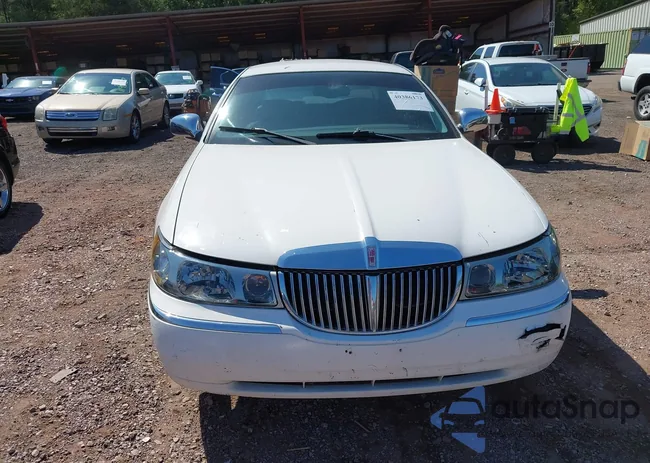 1LNHM81W41Y718531: 40386173