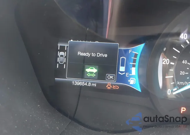 3FA6P0SU8ER111639: 40385719