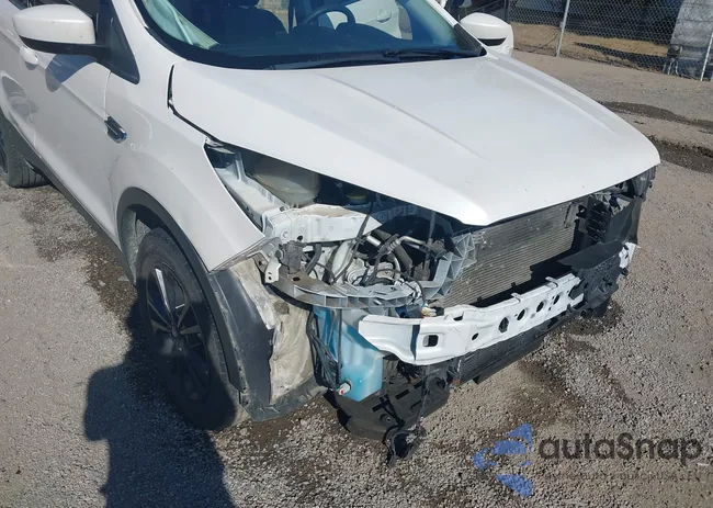 1FMCU9GD3JUC56475: 40389642