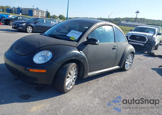 3VWRG31C18M522025: 40391645