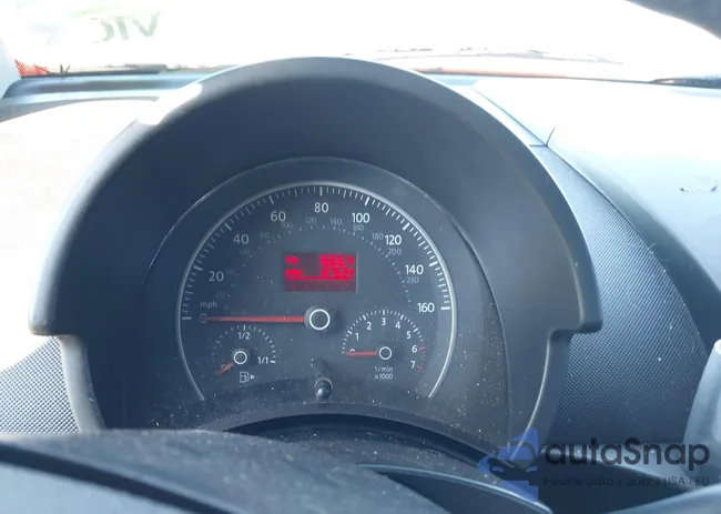 3VWRG31C18M522025: 40391645