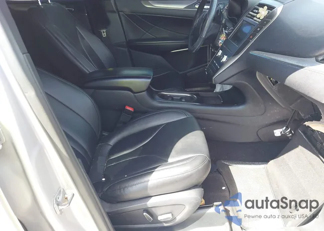 5LMCJ1C91HUL00377: 40393310