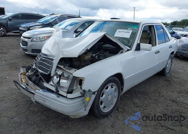 WDBEB31E3SC150163: 40393600