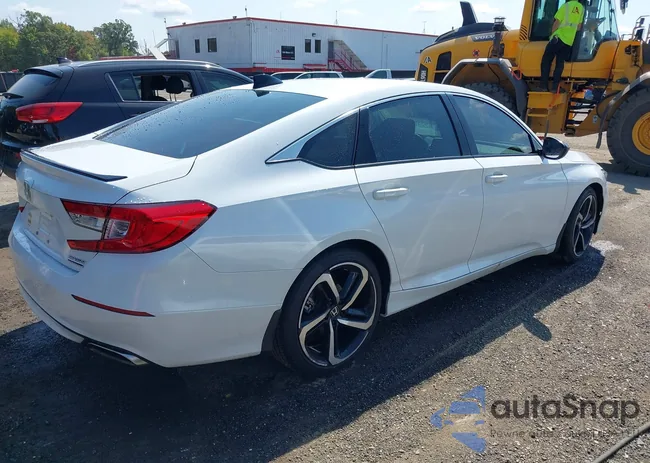 1HGCV1F4XNA072843: 40393652