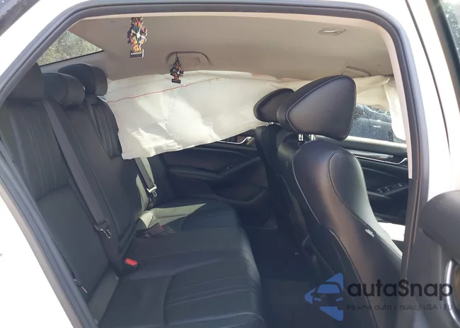 1HGCV1F4XNA072843: 40393652