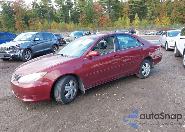 4T1BE32K95U005879: 40393748