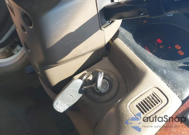 JH4KA96681C001028: 40397142