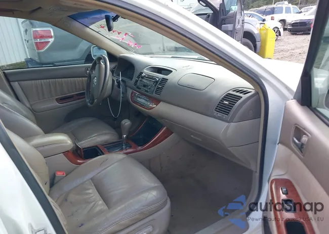 4T1BF30KX4U077026: 40402114