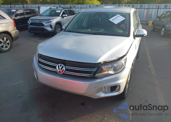 WVGBV3AX9EW542429: 40402120