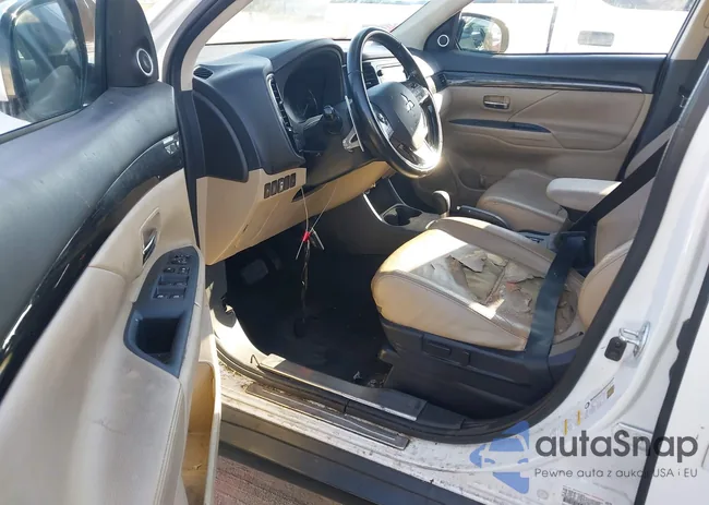 JA4JZ4AX0GZ011075: 40402469