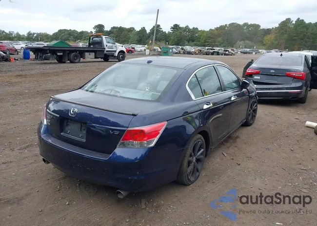 1HGCP36809A008468: 40404211