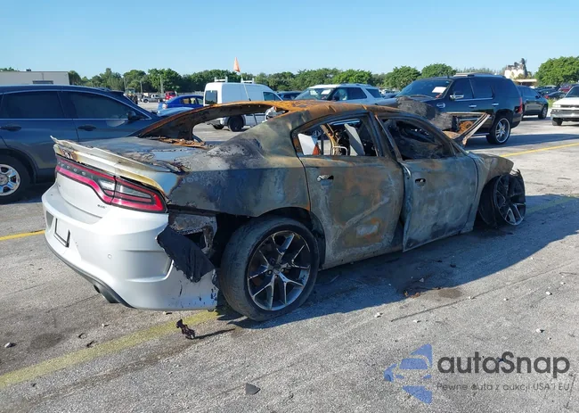 2C3CDXHG3NH189682: 40405503