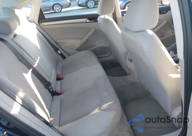 1VWAT7A30FC006964: 40405736