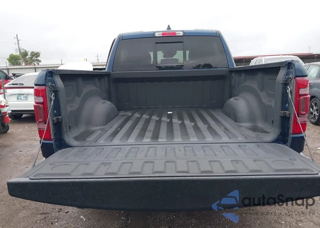 1C6SRFJT0NN237809: 40407290