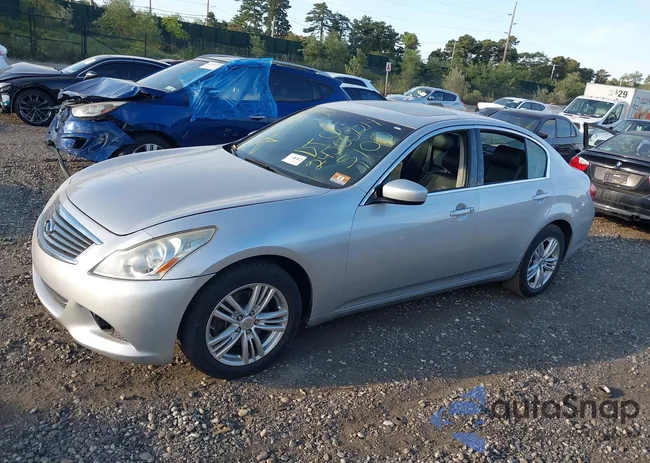 JN1CV6AR5BM353489: 40408002