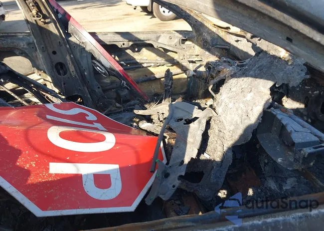 5NPEJ4J28NH135862: 40407471