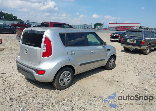 KNDJT2A56D7510173: 40407630