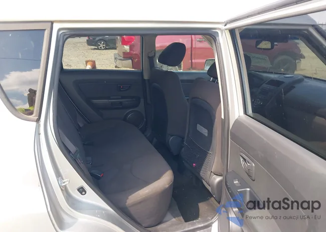 KNDJT2A56D7510173: 40407630