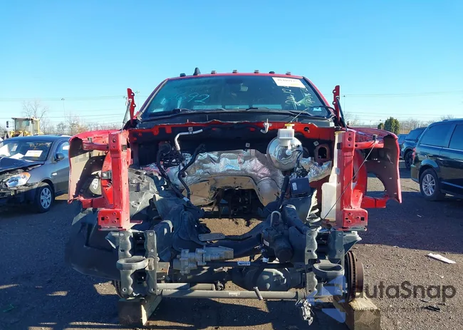 3C6TR5EJ4LG297928: 40409115