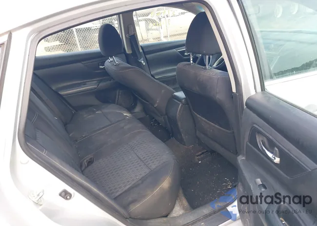 1N4AL3AP3JC201910: 40409651