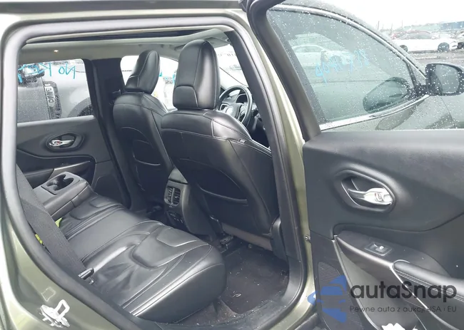 1C4PJMDX2KD251690: 40410738