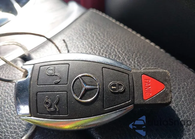 WDDWJ4KB1JF748595: 40413383