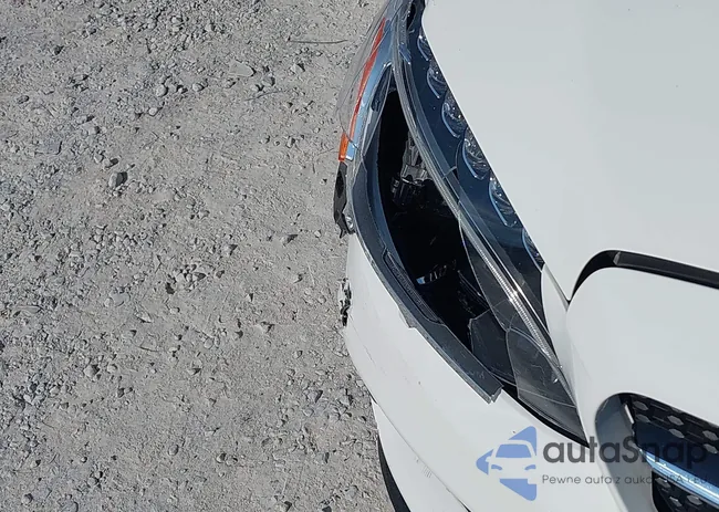 WDDWJ4KB1JF748595: 40413383