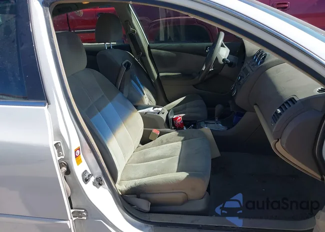 1N4AL21E08N405362: 40414125