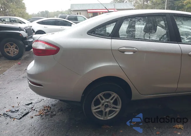 3FADP4BJXHM156653: 40413600