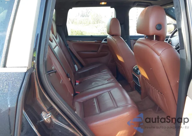 WP1AC29P08LA91982: 40414928