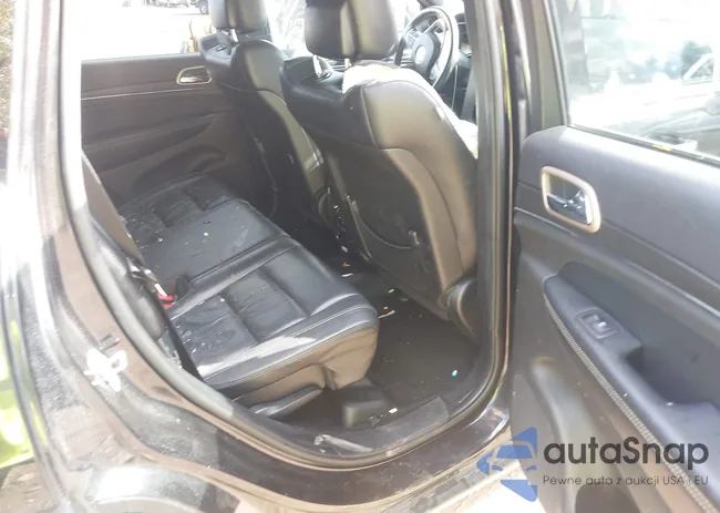 1C4RJFBG8FC890448: 40415689