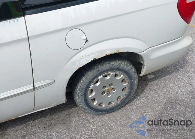 2C4GP44302R689262: 40415776