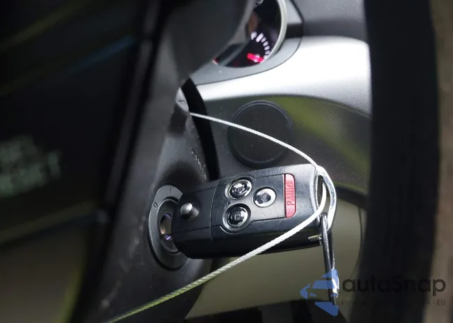 19UUA8F20DA000829: 40417144