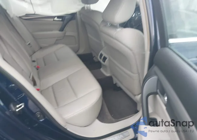 19UUA8F20DA000829: 40417144