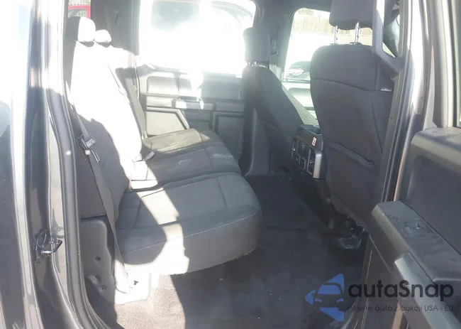 1FTEW1EPXHFC15877: 40416513