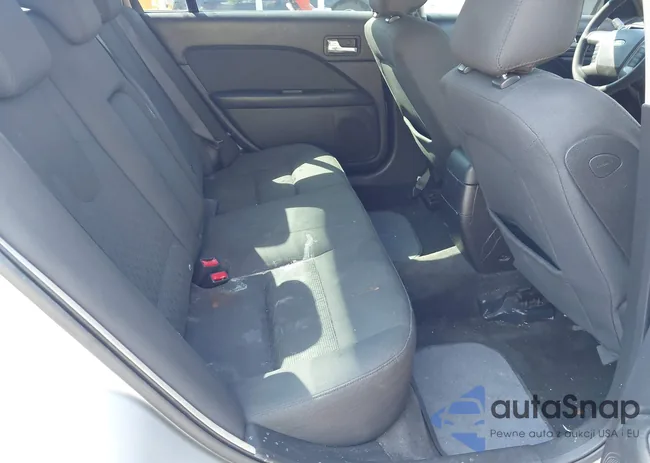 3FAHP0HG9AR377594: 40417803