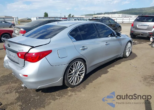 JN1BV7AR0FM412360: 40417756