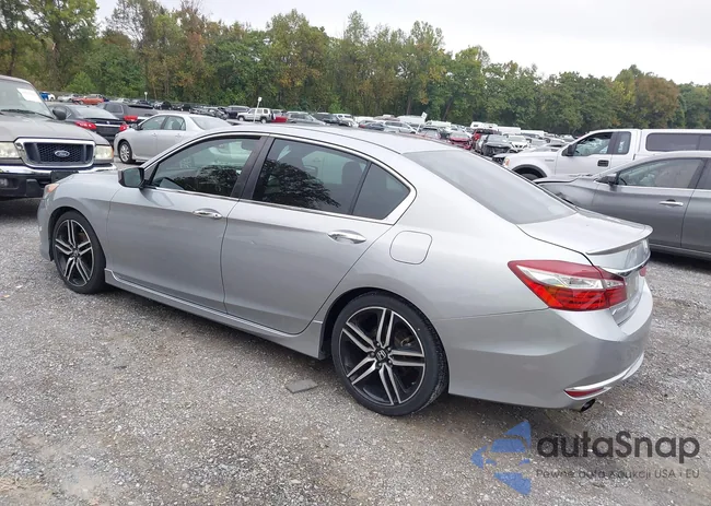 1HGCR2F14HA260701: 40418828