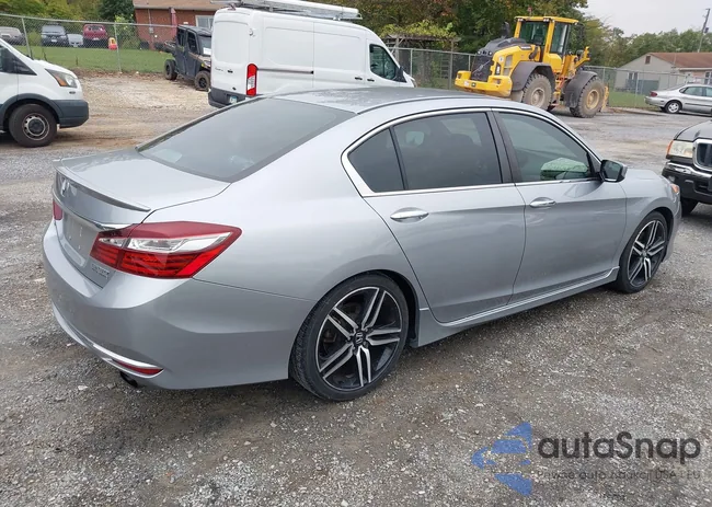 1HGCR2F14HA260701: 40418828